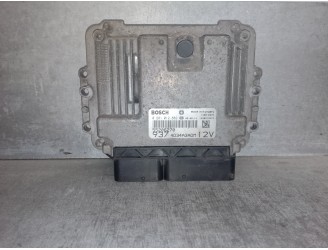 Recambio de centralita motor uce para alfa romeo 147 (190) 1.9 jtd cat referencia OEM IAM 55206270 0281012882 BOSCH