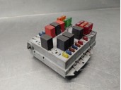 Recambio de caja reles / fusibles para alfa romeo 147 (190) 1.6 16v cat referencia OEM IAM 46558759  
