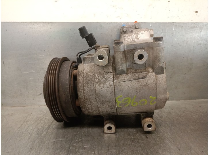 Recambio de compresor aire acondicionado para hyundai elantra iii sedán (xd) 2.0 referencia OEM IAM G4GC 