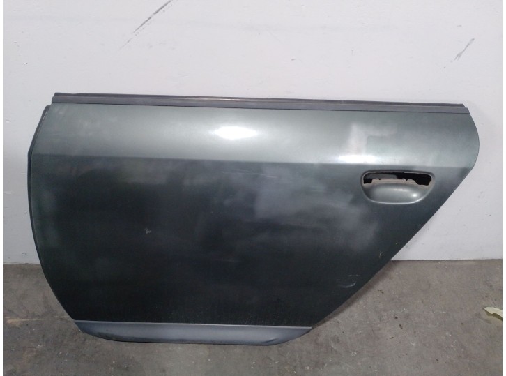 Recambio de puerta trasera izquierda para audi a6 c5 avant (4b5) 2.5 tdi quattro referencia OEM IAM 4Z7833051  