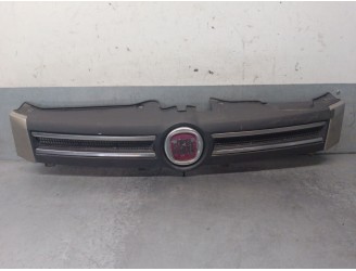 Replacement front grille for Fiat Panda van/hatchback (169_) 1.2 OEM IAM reference 735353899 735363745 