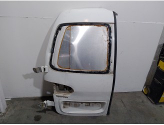 Recambio de puerta trasera izquierda para hyundai h-1 furgoneta (a1) 2.5 td referencia OEM IAM 737004A911  