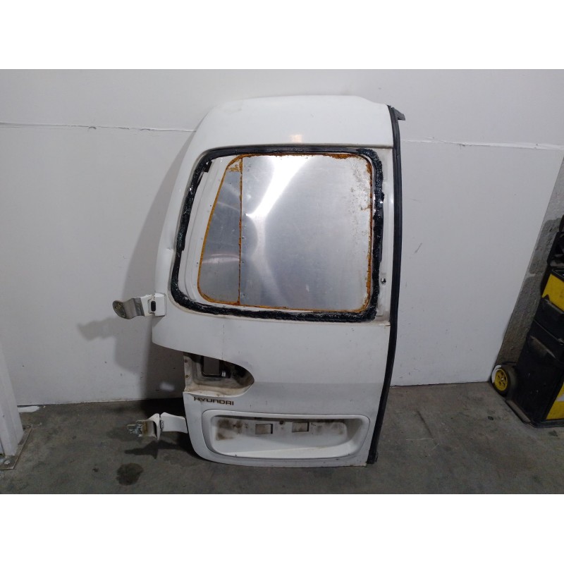 Recambio de puerta trasera izquierda para hyundai h-1 furgoneta (a1) 2.5 td referencia OEM IAM 737004A911  