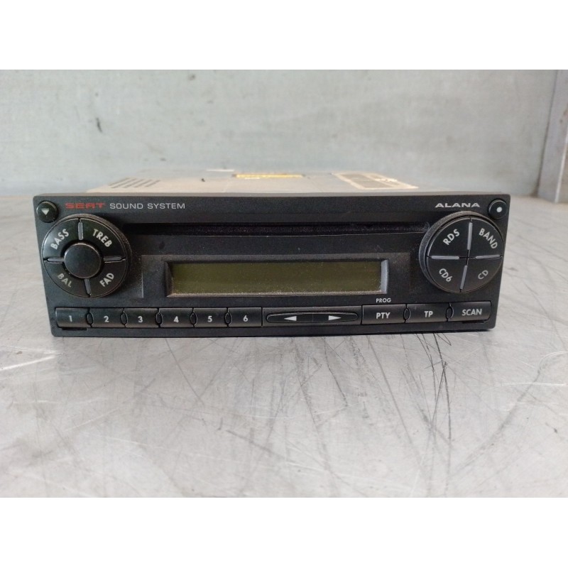 Recambio de sistema audio / radio cd para seat ibiza iii (6l1) 1.9 tdi referencia OEM IAM 6L0035156  