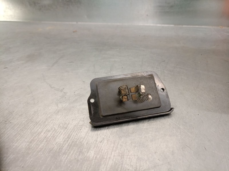 Recambio de resistencia calefaccion para rover 400 ii (rt) 414 si referencia OEM IAM 5204555  