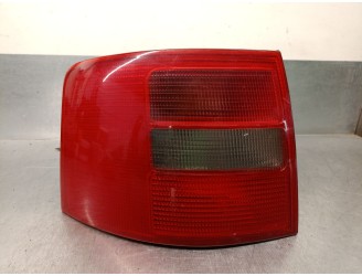 Replacement left rear light for Audi A6 C5 Avant (4B5) 2.5 TDI Quattro OEM IAM reference 4B9945095D 4B9945095D 