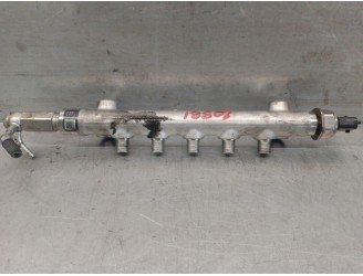 Recambio de rampa inyectora para opel astra j sports tourer (p10) 1.6 cdti (35) referencia OEM IAM 55570022 