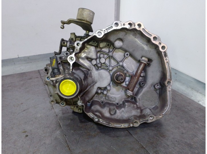 Replacement gearbox for Rover 400 II (RT) 414 Si OEM IAM reference DAM8306 