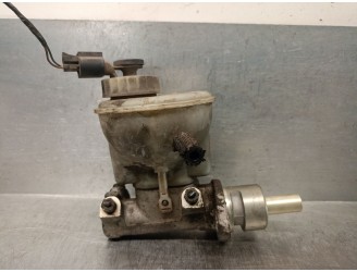 Recambio de bomba freno para volkswagen passat b3/b4 (3a2, 35i) 1.6 referencia OEM IAM 1H1611307A 357611019B 