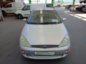 ford focus i sedán (dfw) del año 2001
