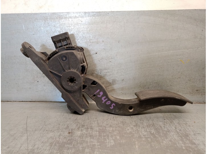 Recambio de potenciometro pedal para hyundai i20 1.2 16v cat referencia OEM IAM 327001RXXX 327001S000 