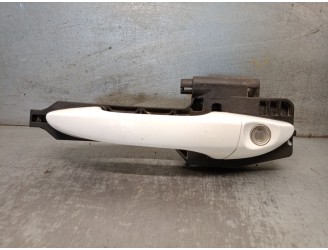 Recambio de maneta exterior delantera izquierda para hyundai i20 1.2 16v cat referencia OEM IAM 82651C8050 82651C8050 5 PUERTAS