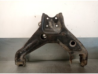Recambio de brazo suspension inferior delantero izquierdo para ssangyong musso 2.9 turbodiesel cat referencia OEM IAM 4450105005