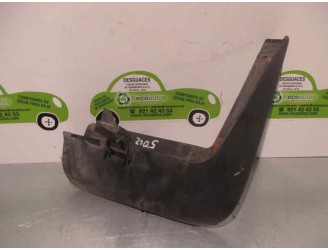 Recambio de aletin trasero derecho para kia sorento 2.5 crdi cat referencia OEM IAM 868423E010  
