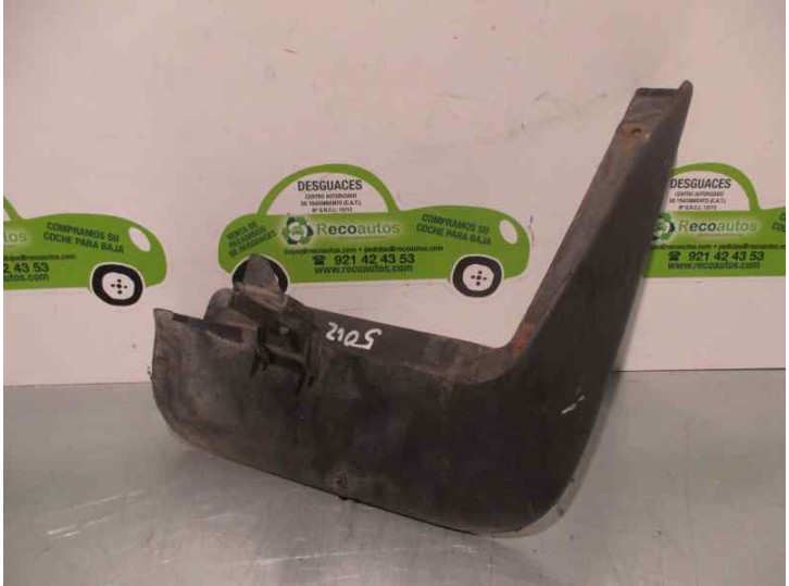 Recambio de aletin trasero derecho para kia sorento 2.5 crdi cat referencia OEM IAM 868423E010 