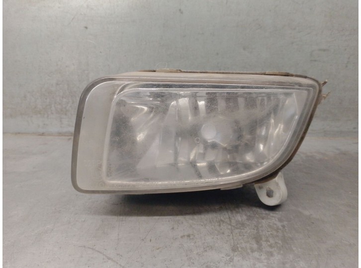 Replacement left fog light for Hyundai Matrix (fc) 1.6 OEM IAM reference 9220117000 9220117000 FRONT LEFT 