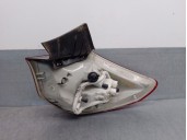 Recambio de piloto trasero de aleta iz para opel astra j (p10) 1.7 cdti (68) referencia OEM IAM 13306453 13306453 