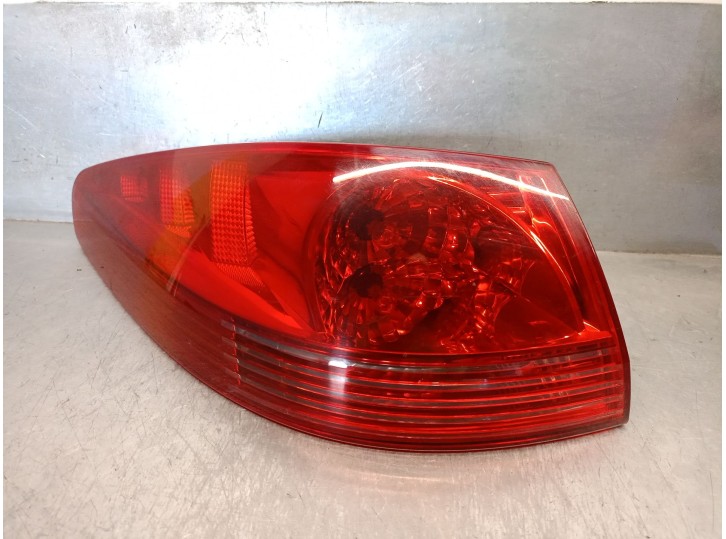 Recambio de piloto trasero de aleta iz para peugeot 607 (9d, 9u) 2.0 hdi referencia OEM IAM 6350N1 6350N1 