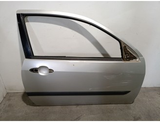Replacement right front door for Ford Focus I Sedan (DFW) 1.8 TDCi OEM IAM reference 1430143 