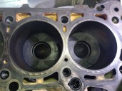 Recambio de bloque para jeep gr.cherokee (wj/wg) 2.7 crd cat referencia OEM IAM 665921 5073918AB 6120110201