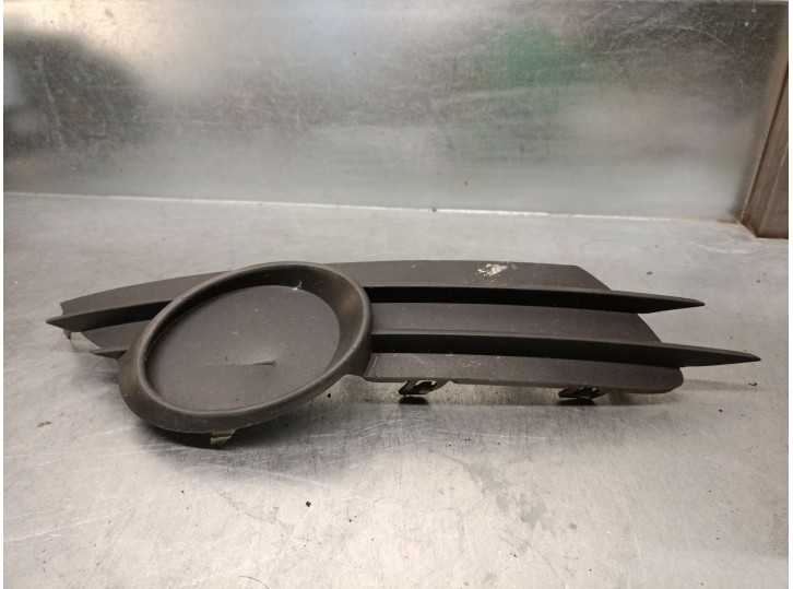 Recambio de rejilla paragolpes derecha para opel corsa d (s07) 1.3 cdti (l08, l68) referencia OEM IAM 13211481 