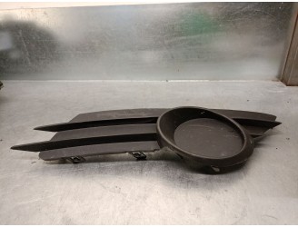 Replacement left bumper grille for Opel Corsa D (S07) 1.3 CDTi (L08, L68) OEM IAM reference 13211480 