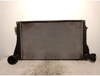 Recambio de intercooler para seat leon (1m1) 1.9 tdi referencia OEM IAM 1J0145803H 