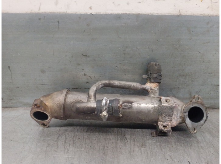 Recambio de enfriador egr para ford mondeo iii (b5y) 2.0 16v tddi / tdci referencia OEM IAM 1C1Q9F464AE 1333297 