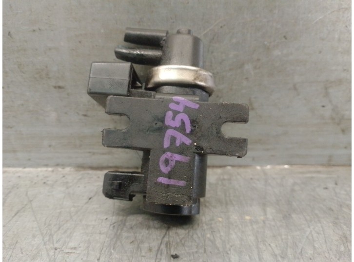 Recambio de valvula aire adicional para bmw serie 5 touring (e61) 2.5 cat referencia OEM IAM 11747796634 11747796634 