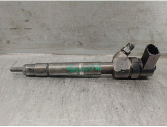 Recambio de inyector para mercedes-benz clase c coupé (cl203) c 220 cdi (203.706) referencia OEM IAM A6130700987 A6130700987 