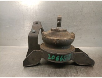 Recambio de soporte motor derecho para hyundai santa fe (sm) 2.0 crdi cat referencia OEM IAM 2181226700 2181026700 