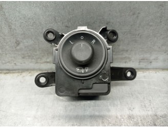 Recambio de mando retrovisor para chevrolet orlando (j309) 2.0 d referencia OEM IAM 13296440  TRW 211833