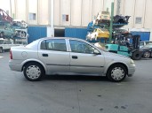 opel astra g sedán (t98) del año 2000