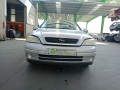opel astra g sedán (t98) del año 2000