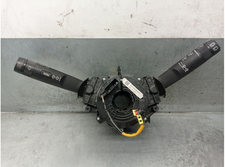 Recambio de mando luces para chevrolet orlando (j309) 2.0 d referencia OEM IAM 25799294 20941129 - 20941131 