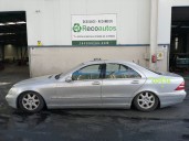 mercedes-benz clase s (w220) berlina del año 1999