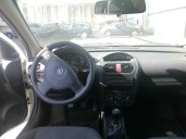 opel corsa c del año 2002