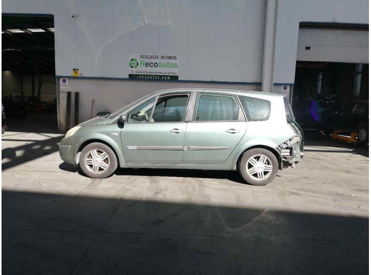 renault scenic ii del año 2004