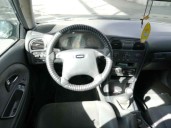 volvo s40 berlina del año 2001