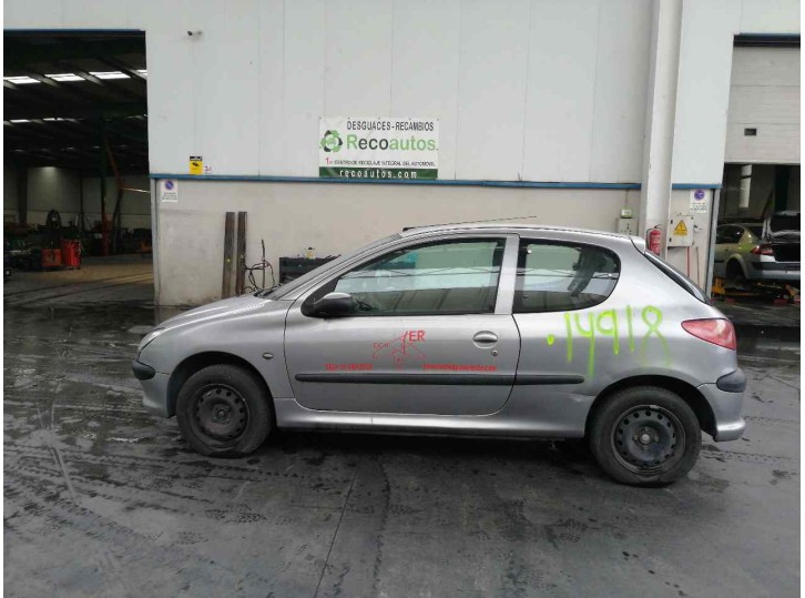 peugeot 206 berlina del año 2003