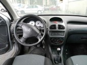 peugeot 206 berlina del año 2003