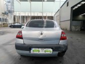 renault megane ii classic berlina del año 2004