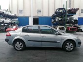 renault megane ii classic berlina del año 2004