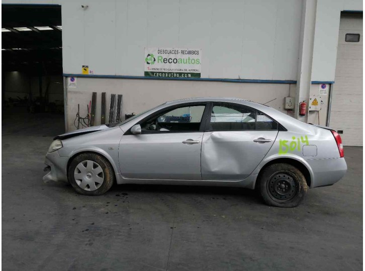 nissan primera berlina (p12) del año 2002