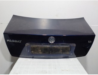 Recambio de porton trasero para volkswagen passat b5 variant (3b5) 1.8 t referencia OEM IAM 3B5827025C 