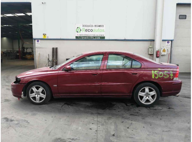 volvo s60 berlina del año 2005