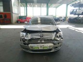 toyota avensis berlina (t25) del año 2005
