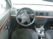 opel vectra c berlina del año 2003