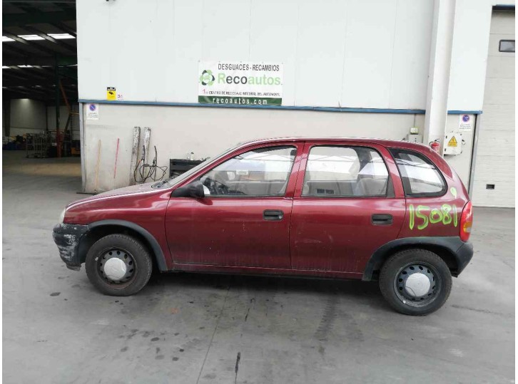 opel corsa b del año 1996