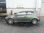 volkswagen golf v berlina (1k1) del año 2004